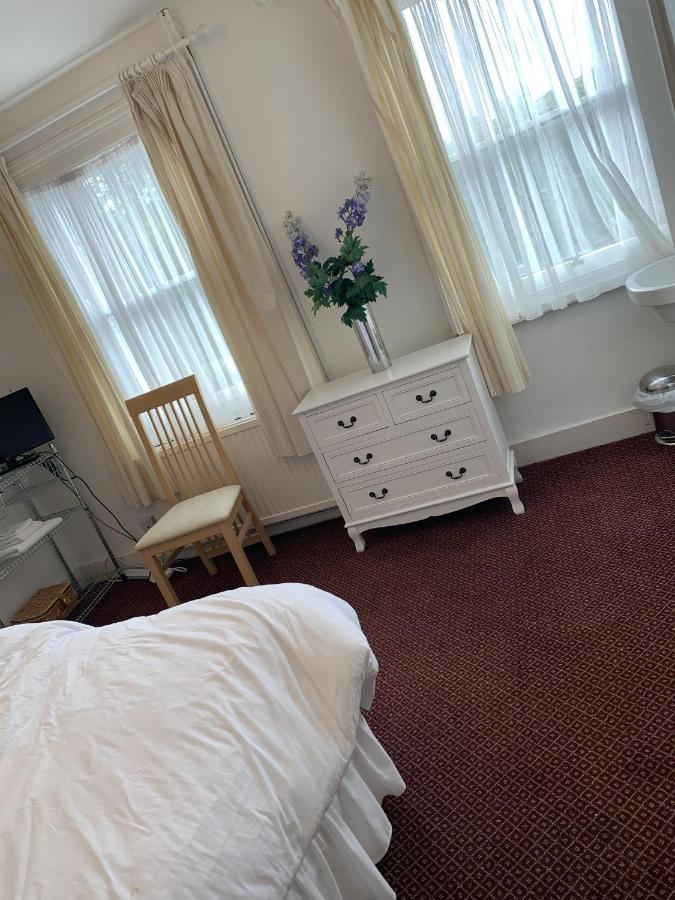 The Prince Of Wales Reigate Esterno foto
